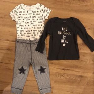 Carters boys 3 piece outfit